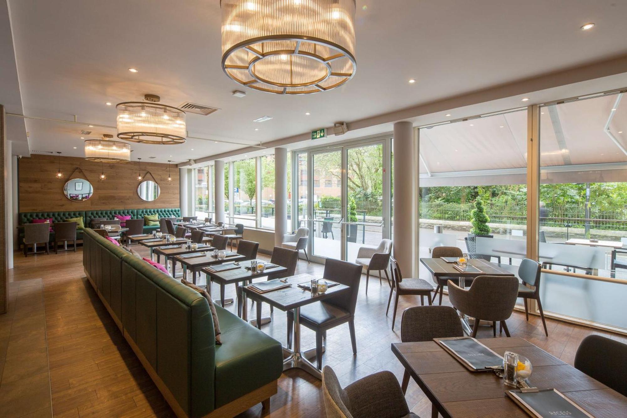 Hilton Garden Inn Bristol City Centre Екстер'єр фото