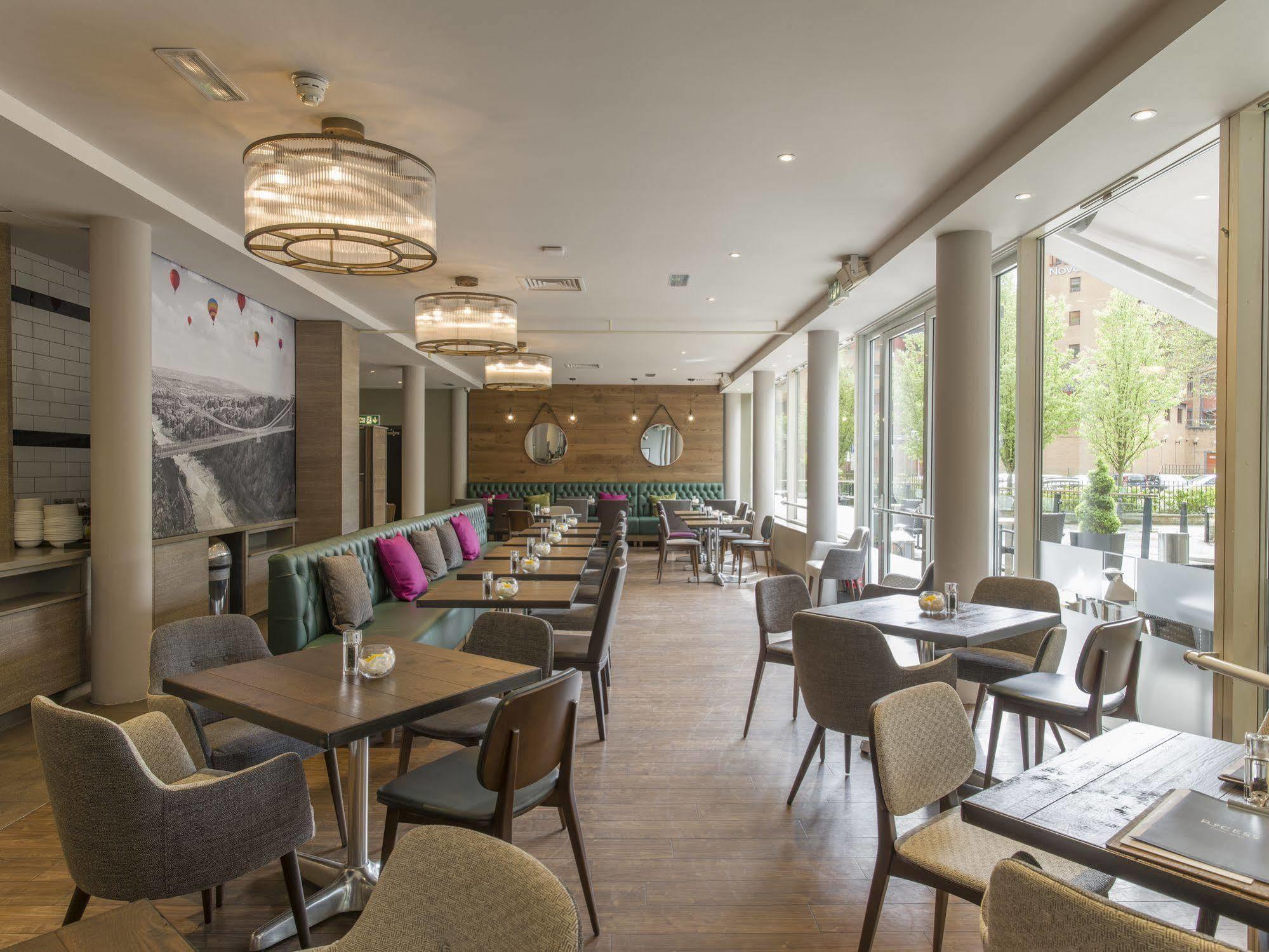 Hilton Garden Inn Bristol City Centre Екстер'єр фото